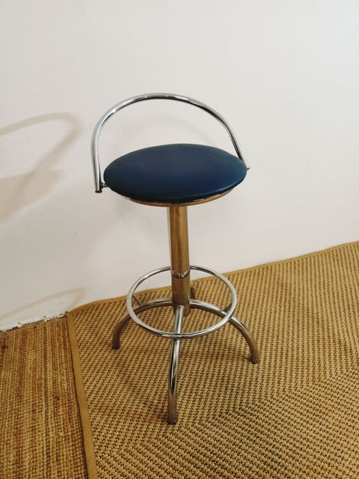 Hoker barowy hromowany.