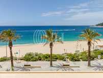 Apartamento T2+1 com vista frontal mar em Sesimbra