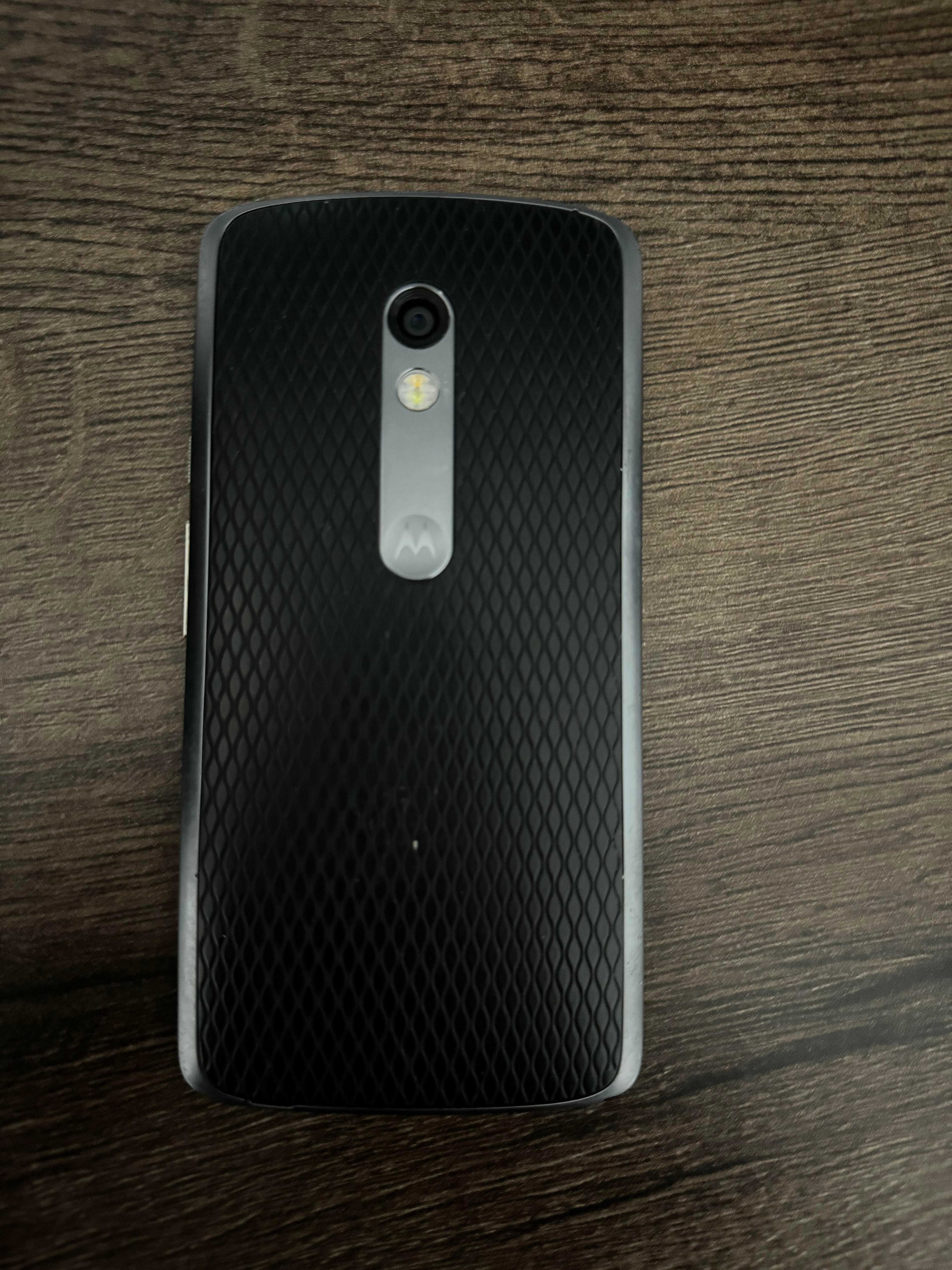 Mottorolla Moto X на відновлення