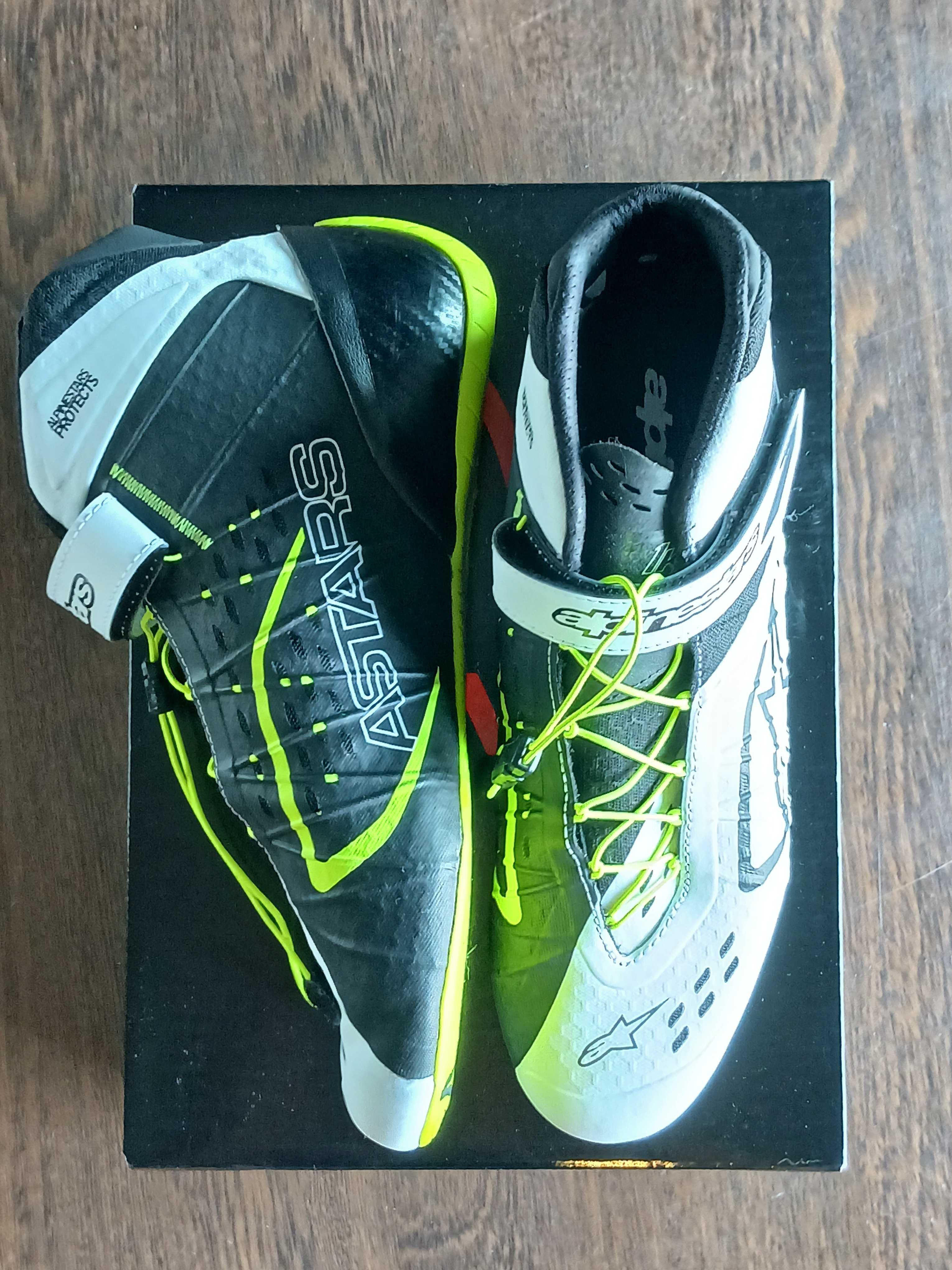 Botas Alpinestarts para kart ou mota