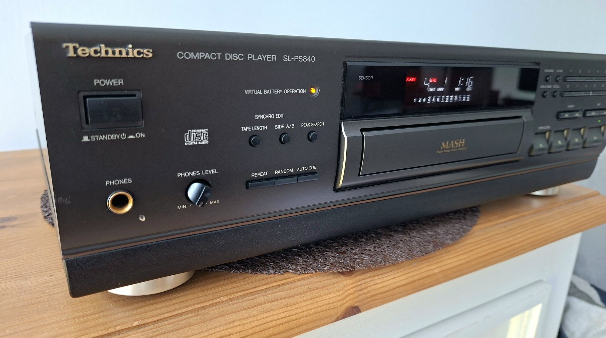 Technics SL-PS840 + pilot oryginalny