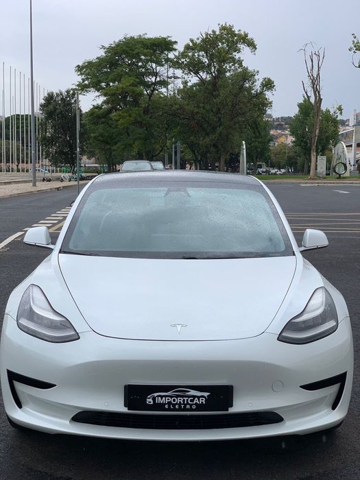 Tesla Model 3 Tração Traseira