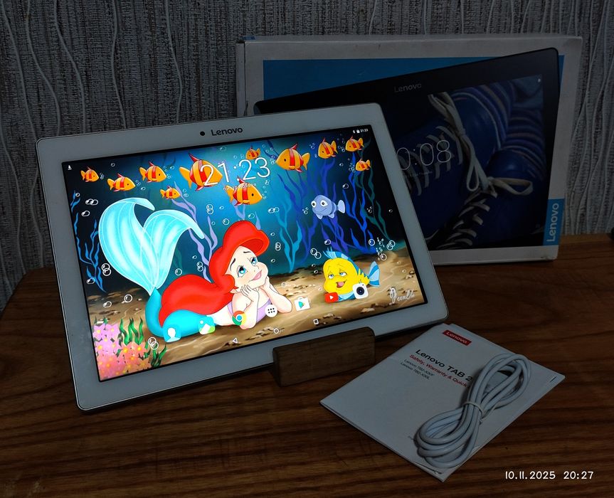 Планшет 10 дюймов  Lenovo Tab 2/16 android 6 комплект