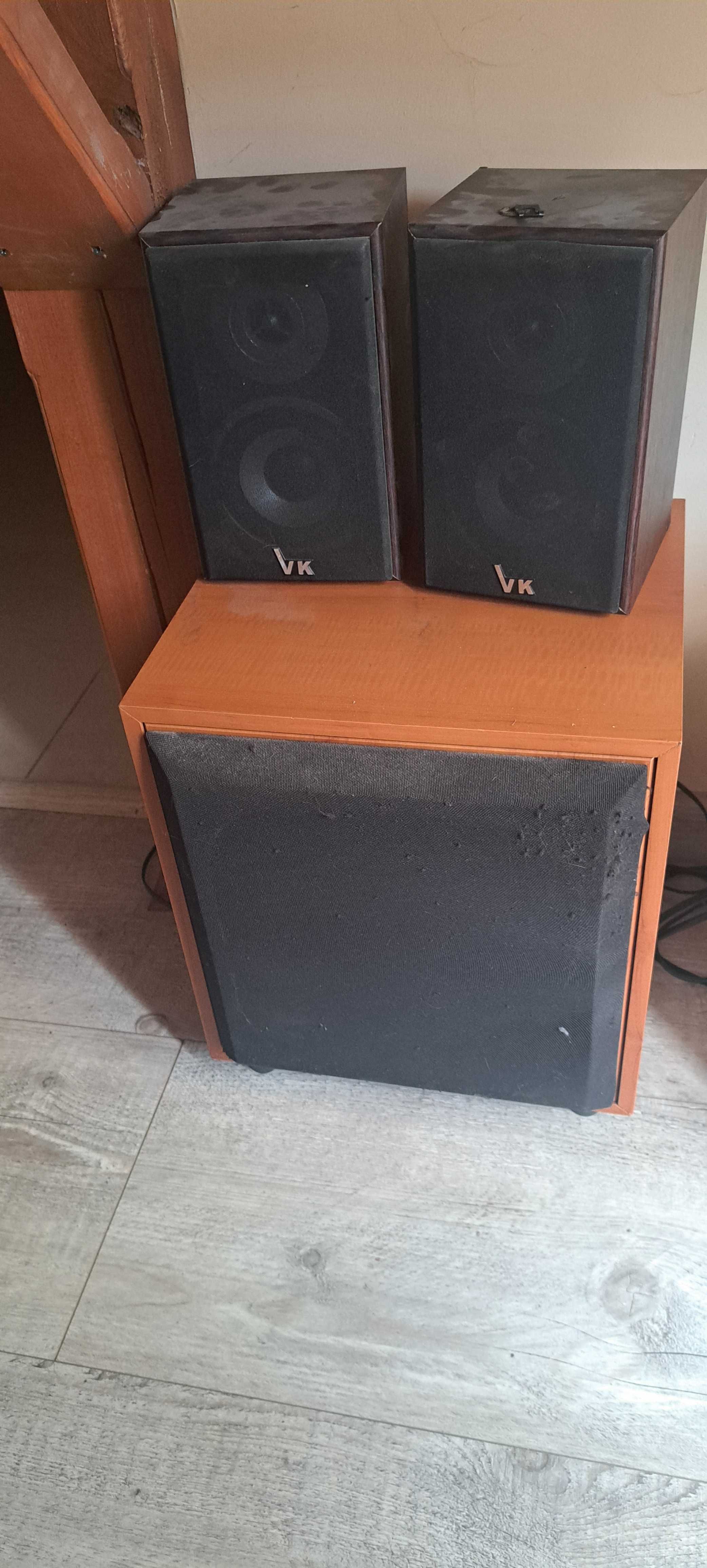 Kolumny głośnikowe 4 szt + subwoofer