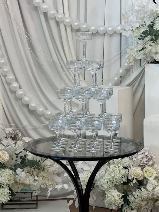 Фотозона на весілля, день народження, Христини,  декор вітрин