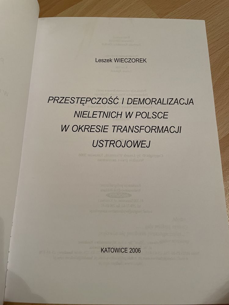 Przestępczość i demoralizacja nieletnich w Polsce w okresie transforma