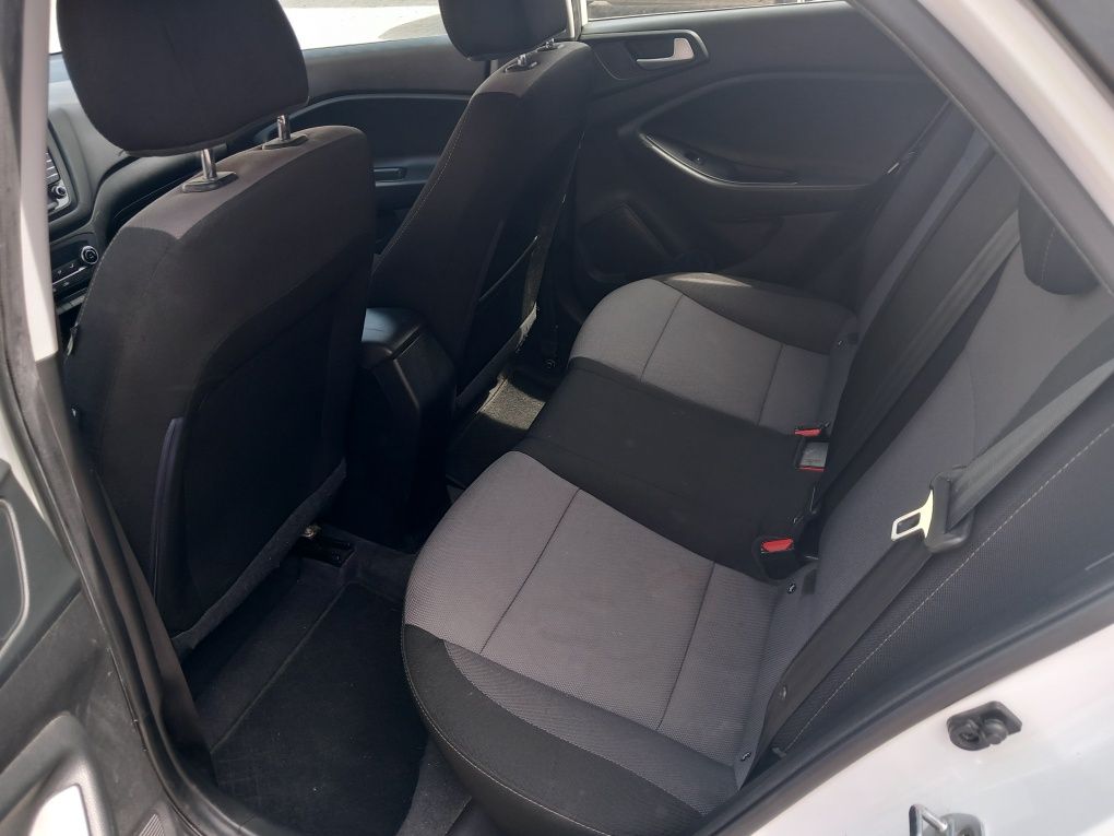 Carro Hyundai i20 Active Gasoleo