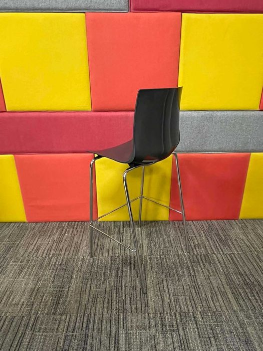 Krzesło wysokie hoker kawiarniane barowe do jadalni Nowy Styl Fondo