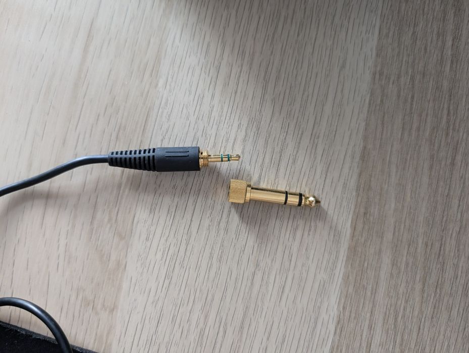 Studio Headphones Professional Samson SR850