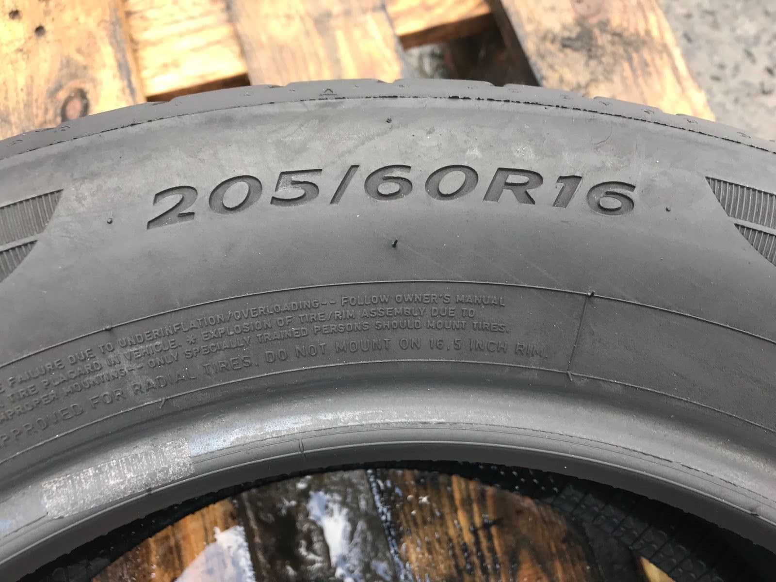 Шини Dunlop 205/60r16 Пара літо б/у склад Оригінал