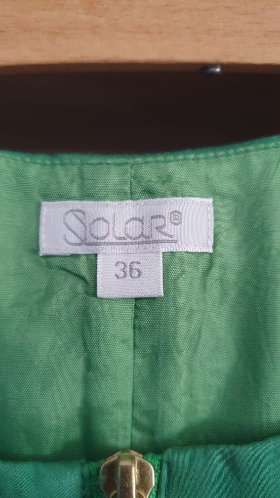 Piękna zielona sukienka midi rozm. 36 SOLAR