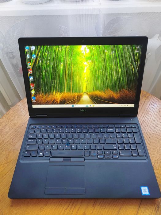 Ноутбук Dell latitude 5590 15.6 FullHD core i5 8250u/8/256