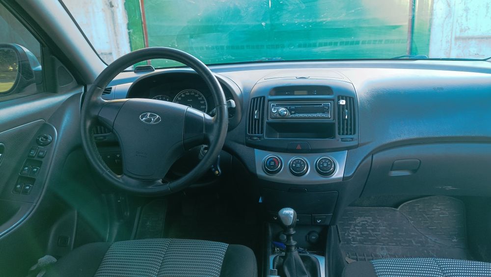 Продам Hyundai Elantra 2010