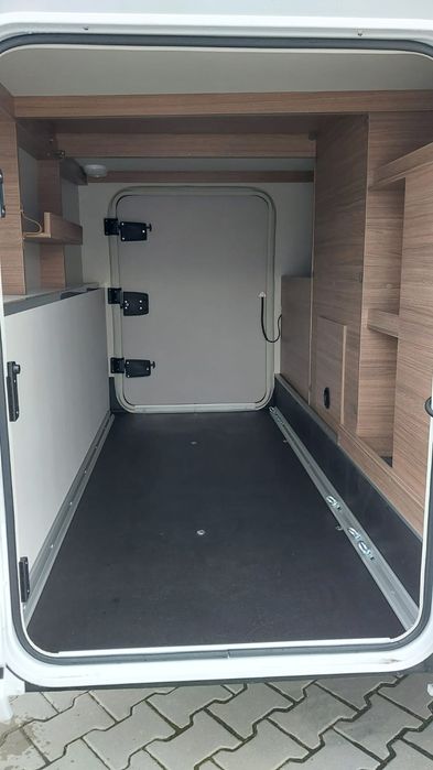 Knaus lux premium cars. Cesja.