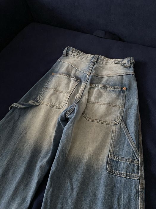 сині джинси bershka