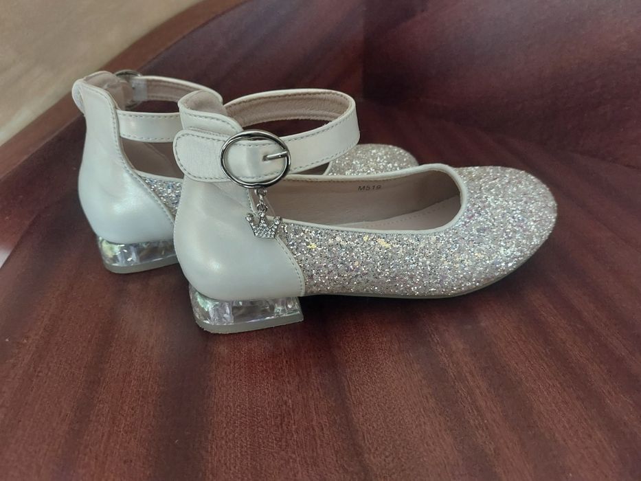 Zlote balerinki z brokatem na rzepy