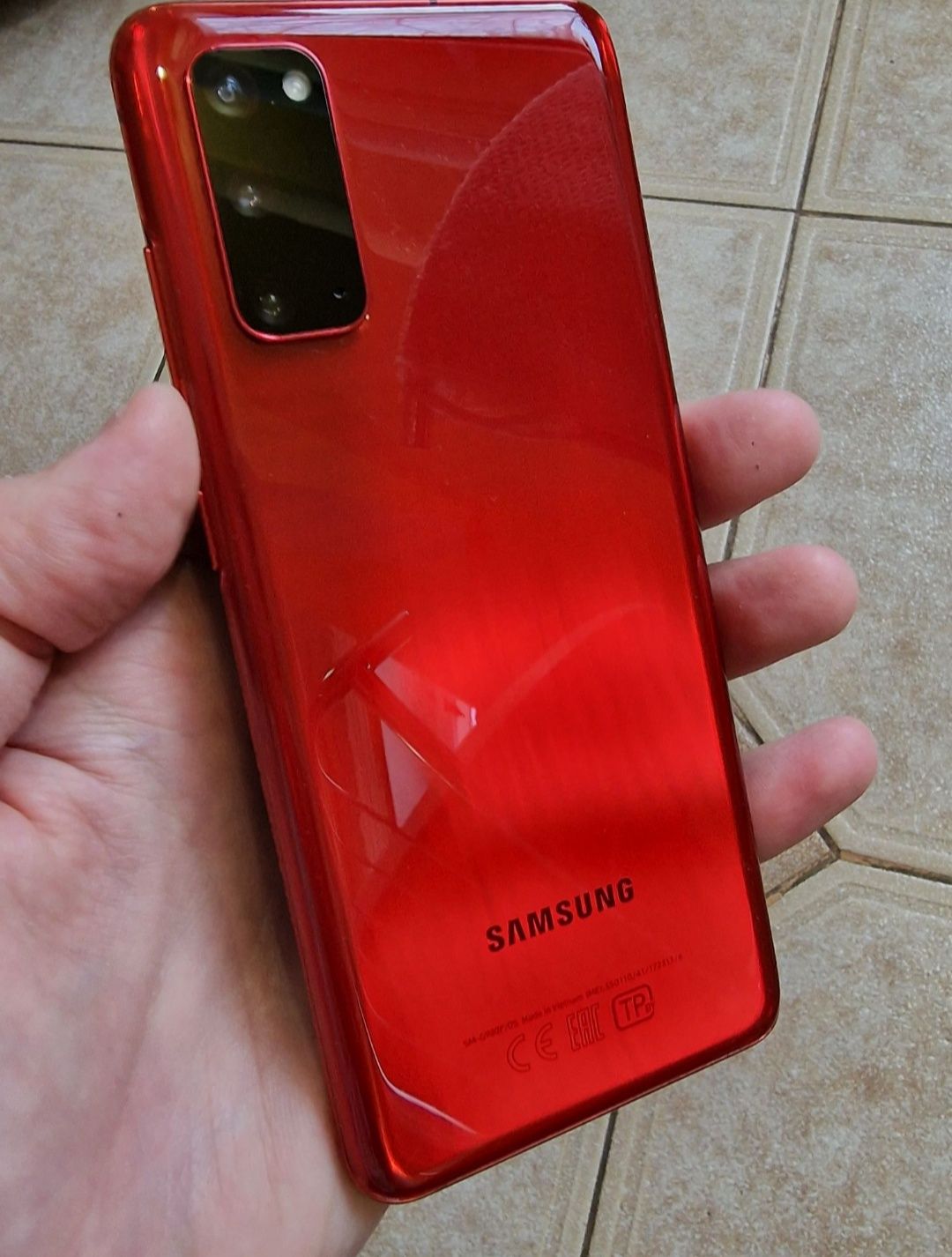 Samsung s 20 8/128, 2 сим стан нового