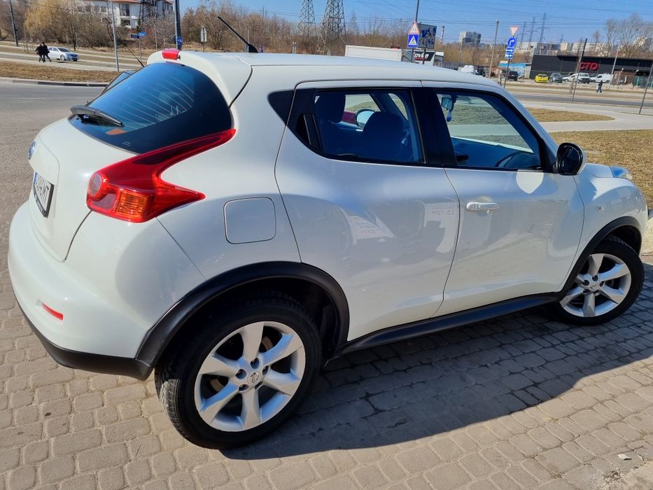 Ніссан жук 2014 !