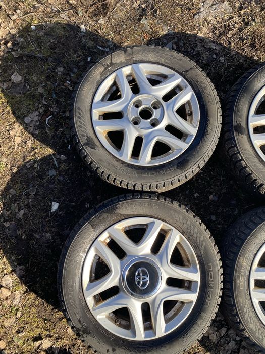 Диски Тойота 4/100 R15 в зборі