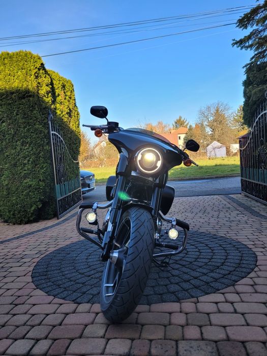 Sprzedam motocykl Harley Davidson Sport Glide