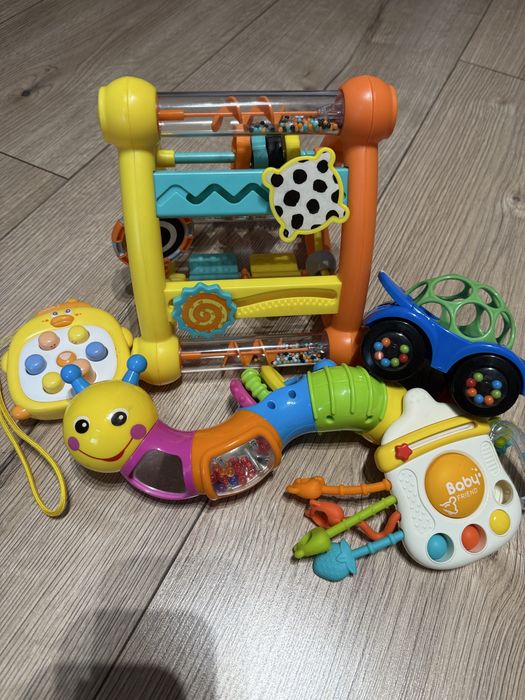 kolorowe zabawki sensoryczne