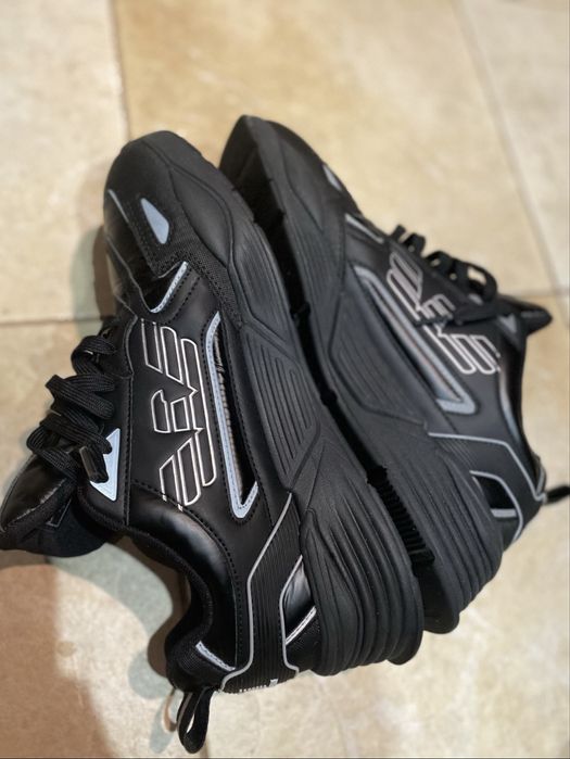 Кросівки Armani. 44