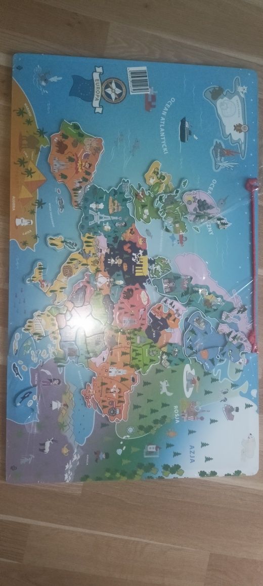 Magnetyczna mapa Europy z drewna
