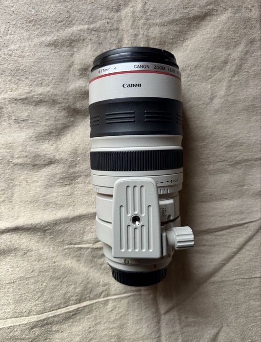 Objetiva Canon EF 100-400mm f/4.5-5.6 L IS USM