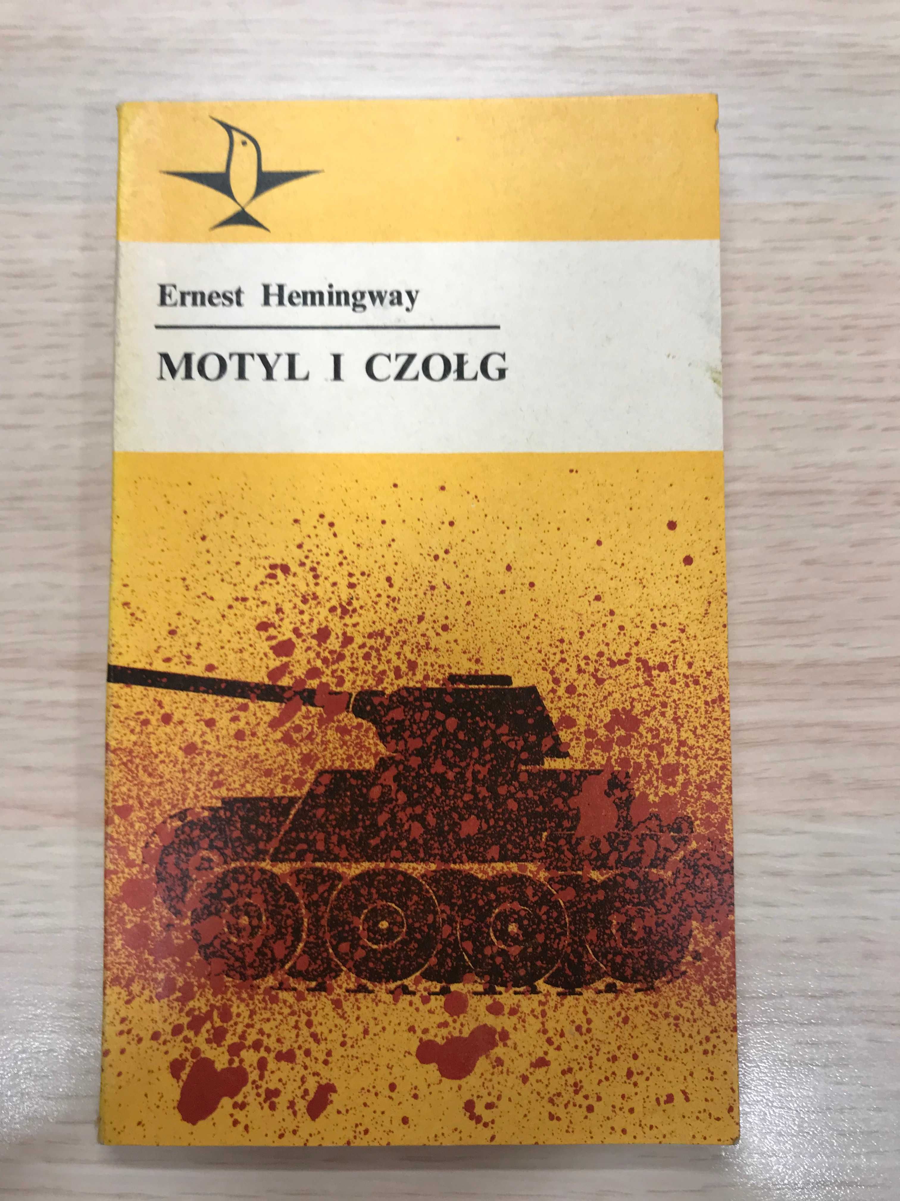 /Seria Koliber 26/ Ernest Hemingway Motyl i czołg PRL z kolibrem