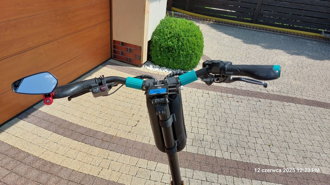 Hulajnoga elektryczna Vsett 9+