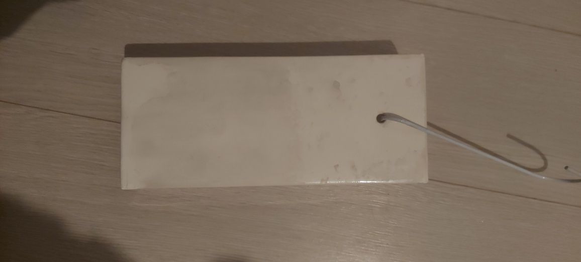 Pojemnik na wode na grzejnik
