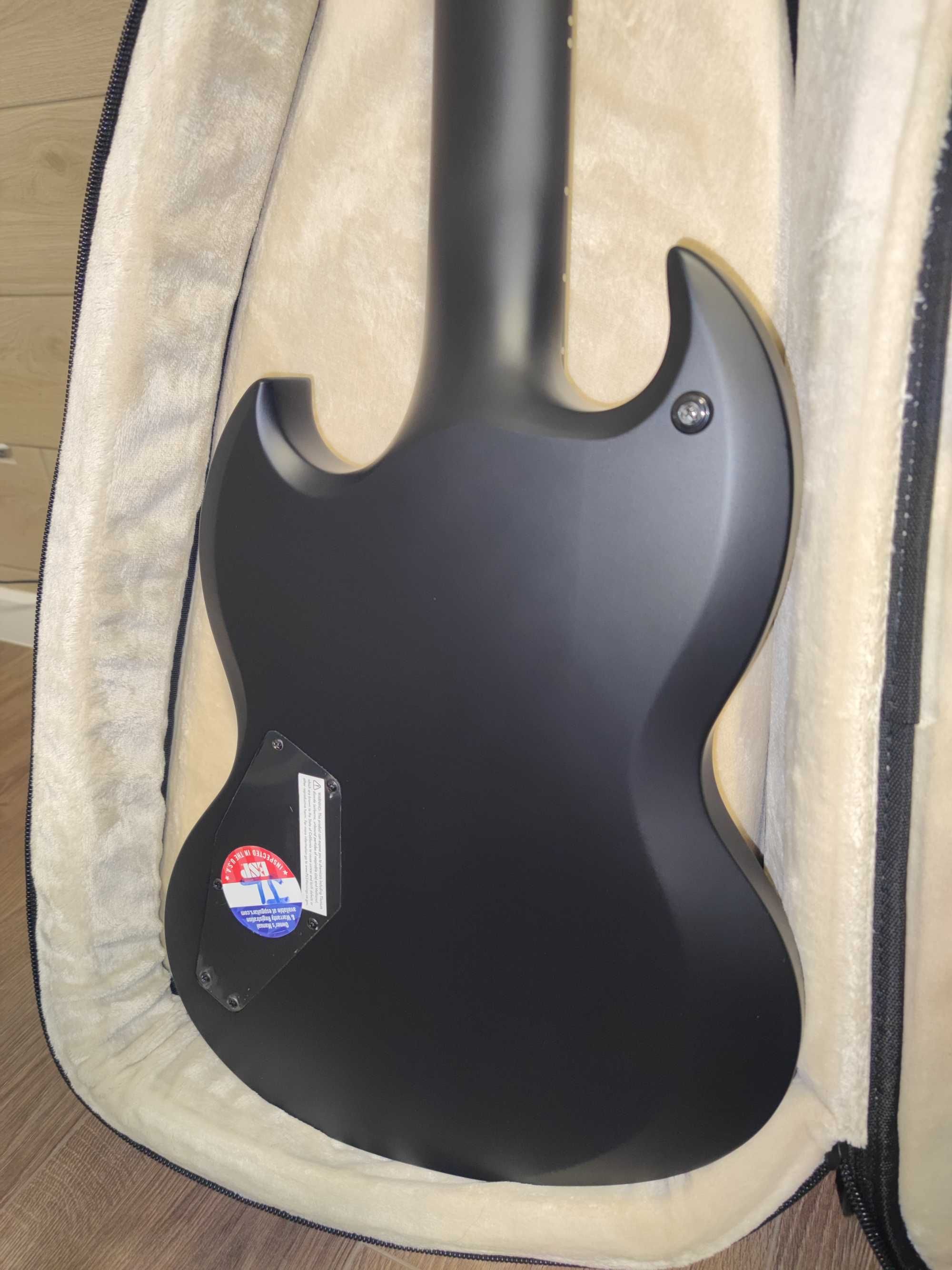 LTD VIPER-7B Black Metal Baritone with Gator G-PG-ELECTRIC