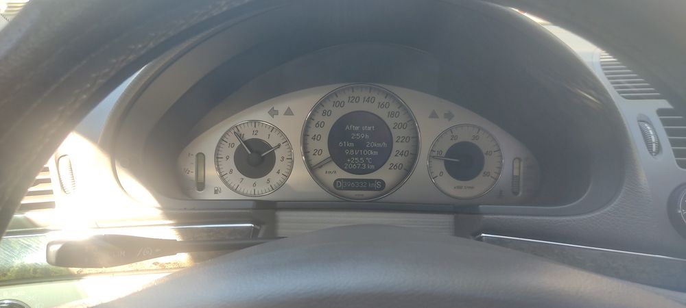 Продам Mercedes w211 e270
