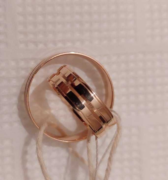 Обручальные золотые кольца 585 пробы 22 и 18 размер