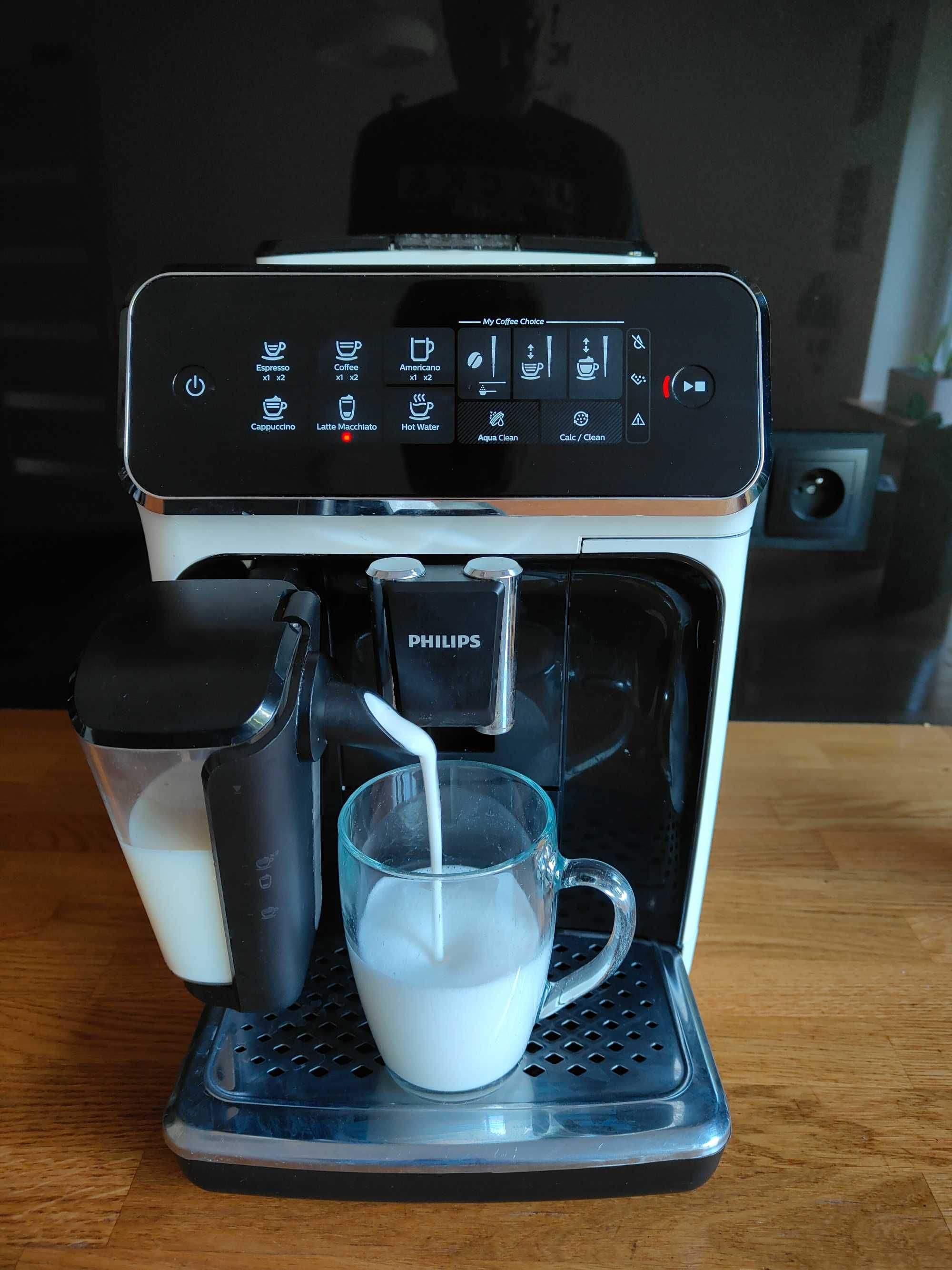 Ekspres do kawy Philips Lattego 3243