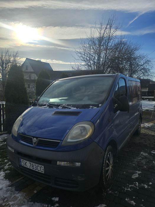 Opel vivaro 9 osobowy