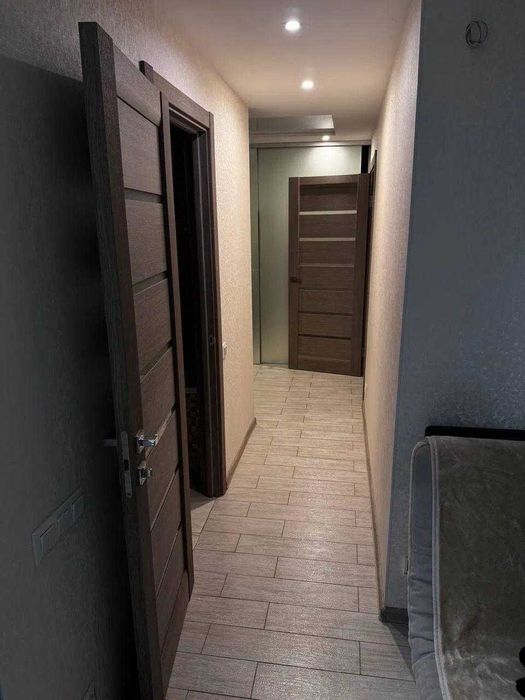 Продам 2-комн квартиру евро ремонт кирпичный дом Тополь-3 NK