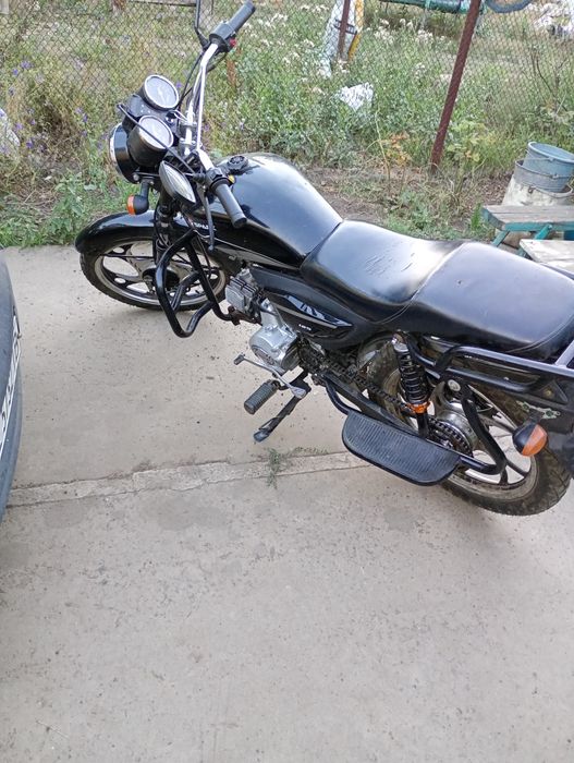 Продам мопед спарк 125