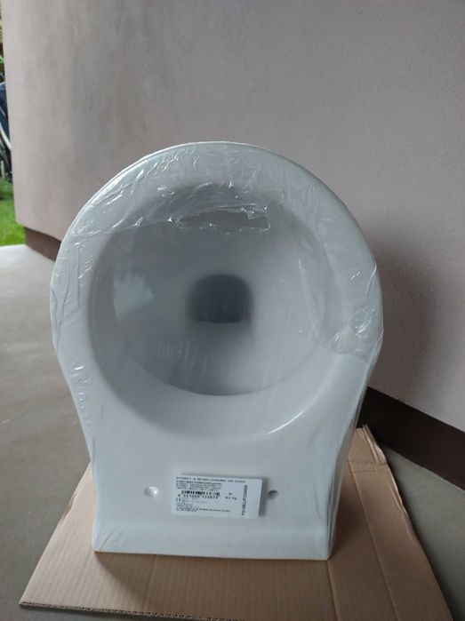 sedes miska toaleta wc podwieszana KERRA ROSSA