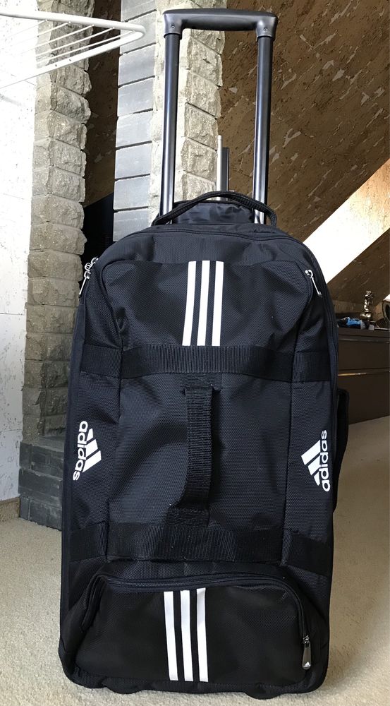 Сумка Adidas чемодан на колесах