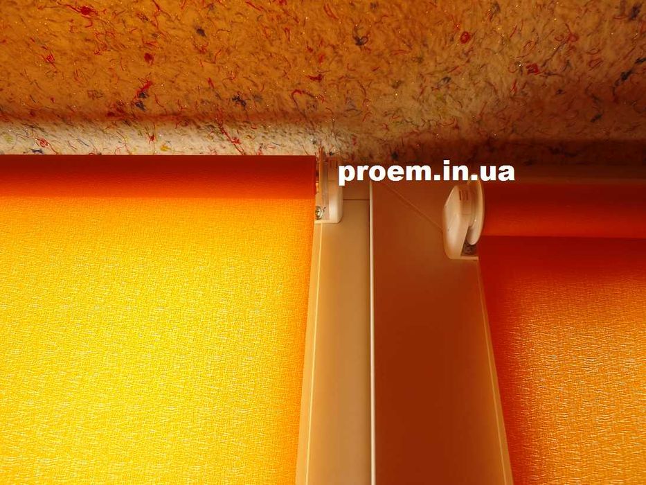 Ролеты и жалюзи. Белые, серые, бежевые и другие популярные цвета