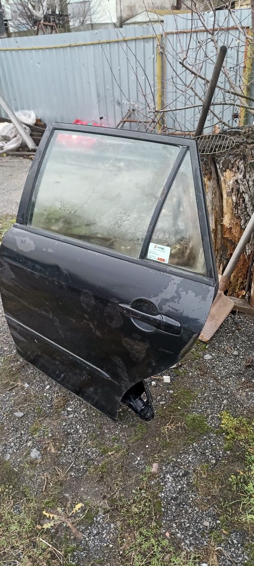 Двери универсал Mazda 6