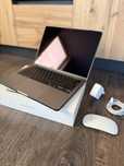 Macbook Air 13,6  M2 8GB RAM 256 GB SSD Gwiezdna Szarosc - jak nowy !