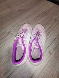 Buty Adidas rozmiar 38 wygodne sportowe do biegania