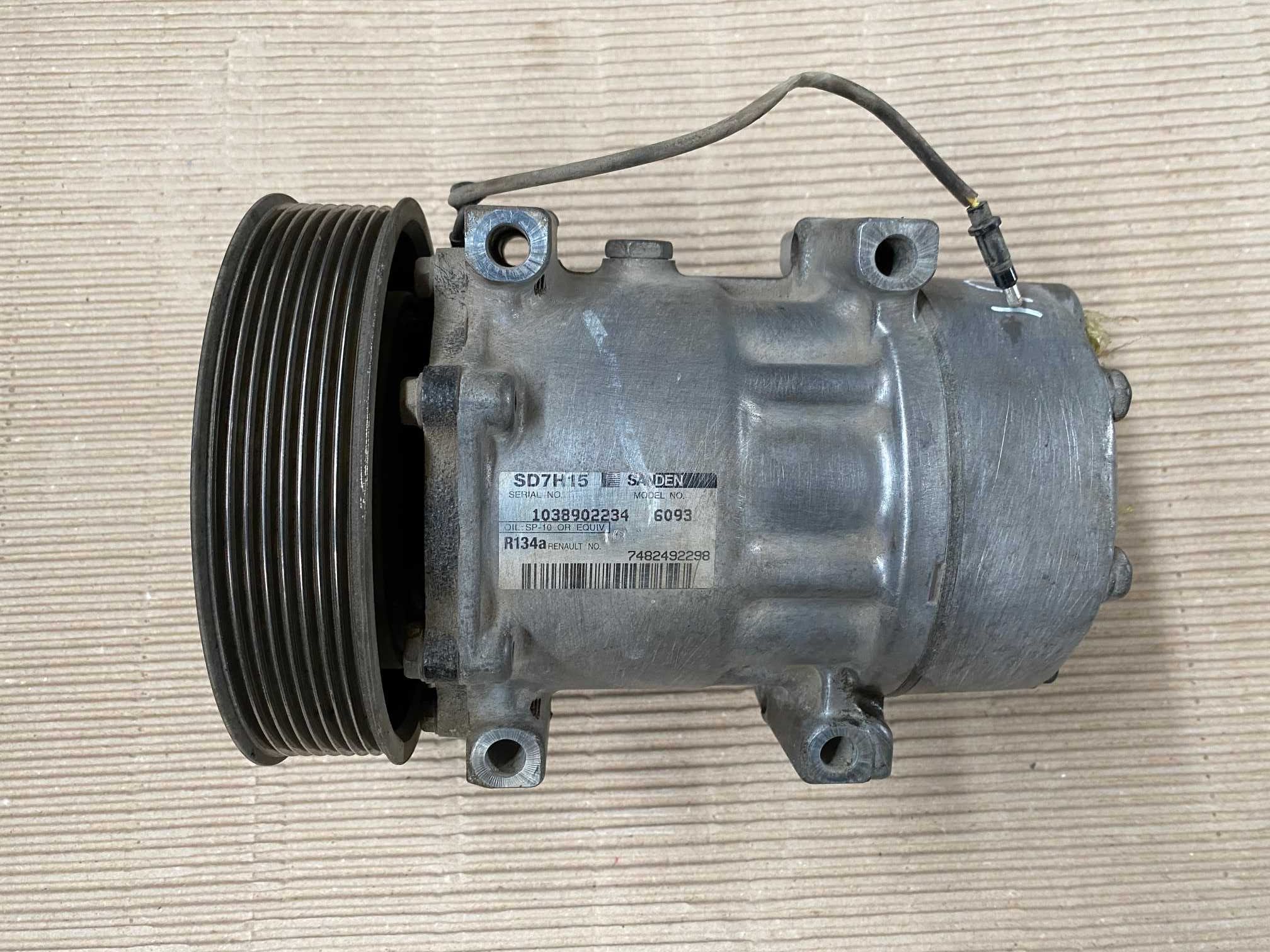 Компресор кондиціонера Sanden 7482492298 Renault Premium Magnum DXI E5