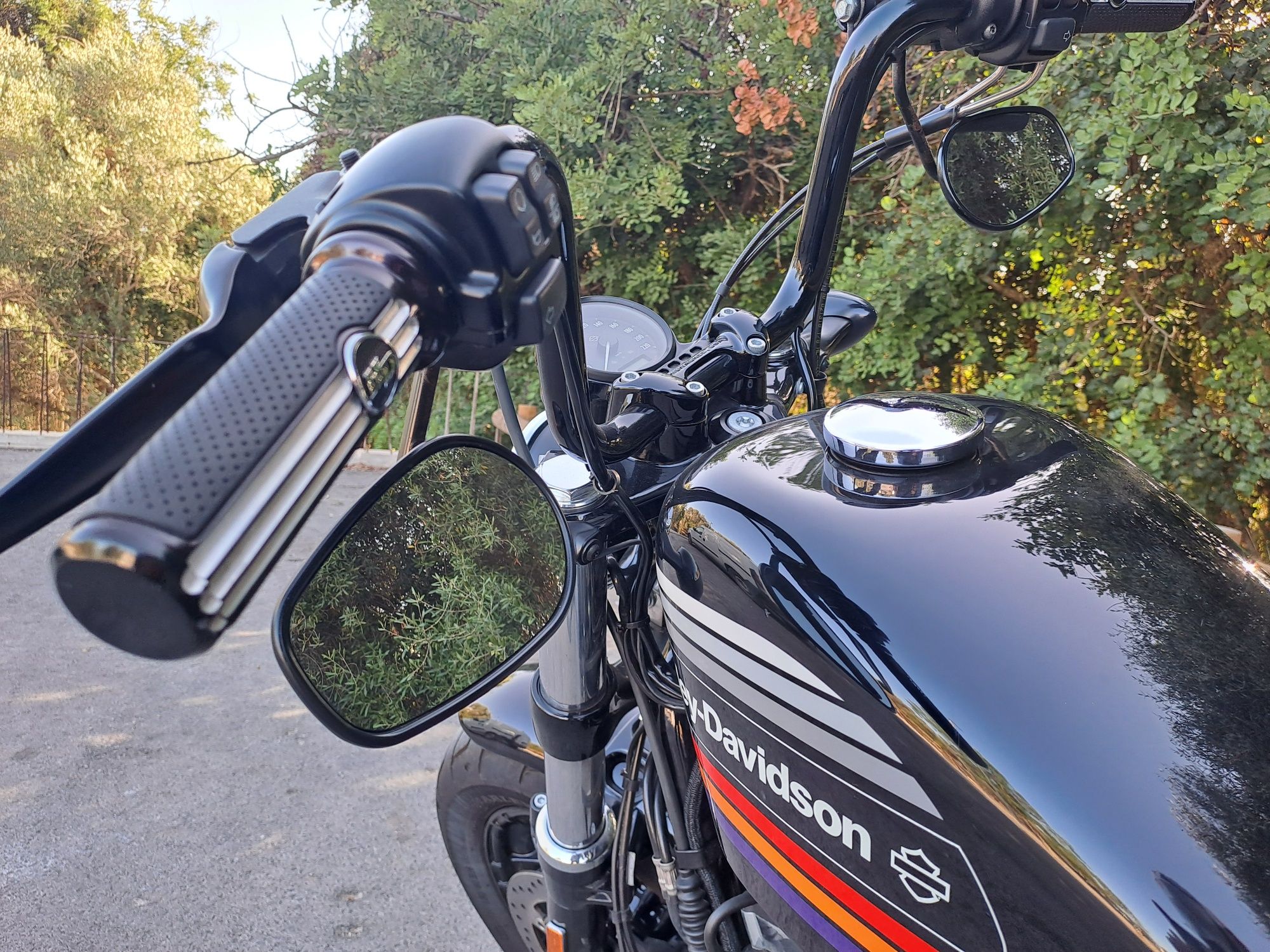 Vende-se Harley Davidson XL 1200 Forty-Eight 48 Special 2018 5.863 Km