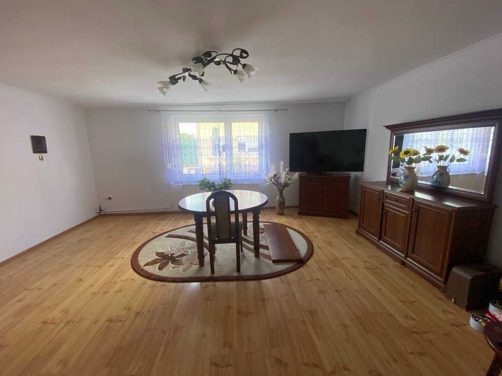 Dom w Buszkowie wolnostojący 72m2 z działką 2000m2