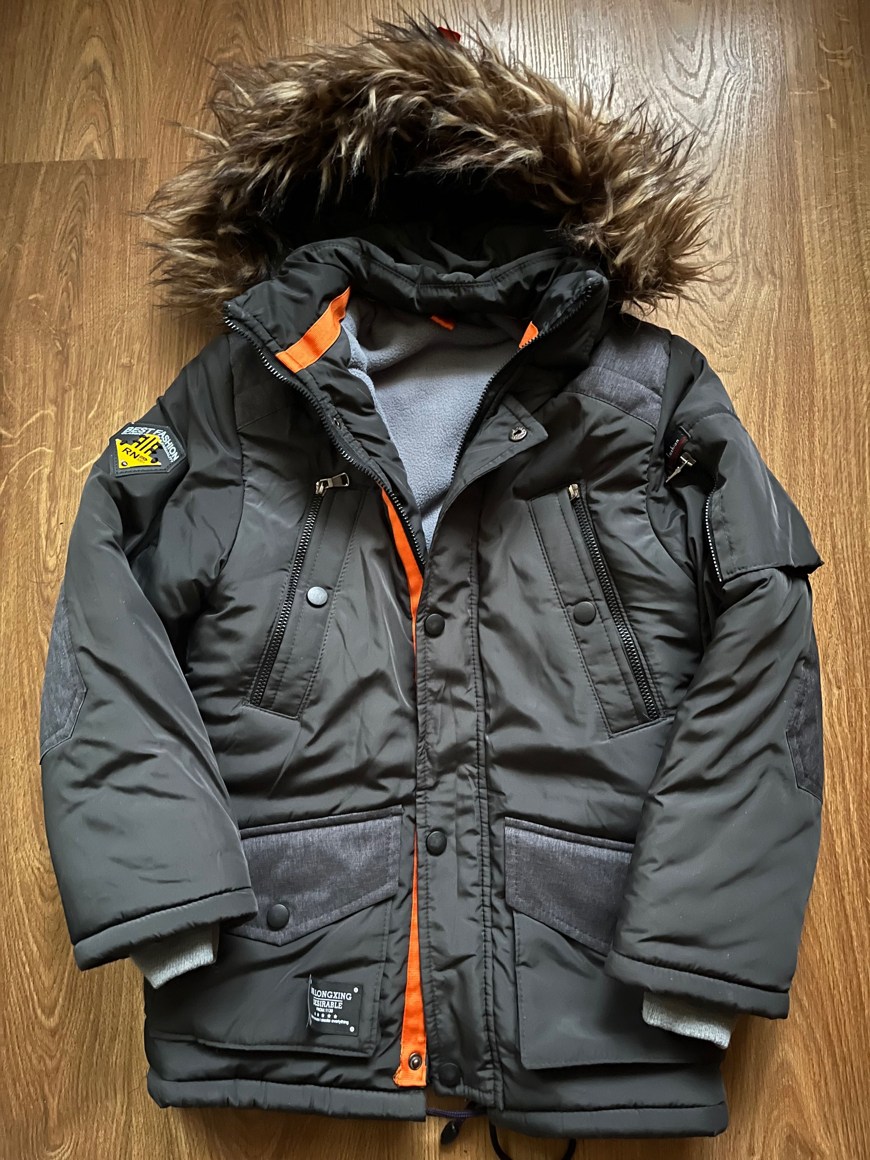 Зимова курточка на хлопчика, 146-152