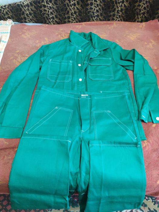 Жіночий костюм роба