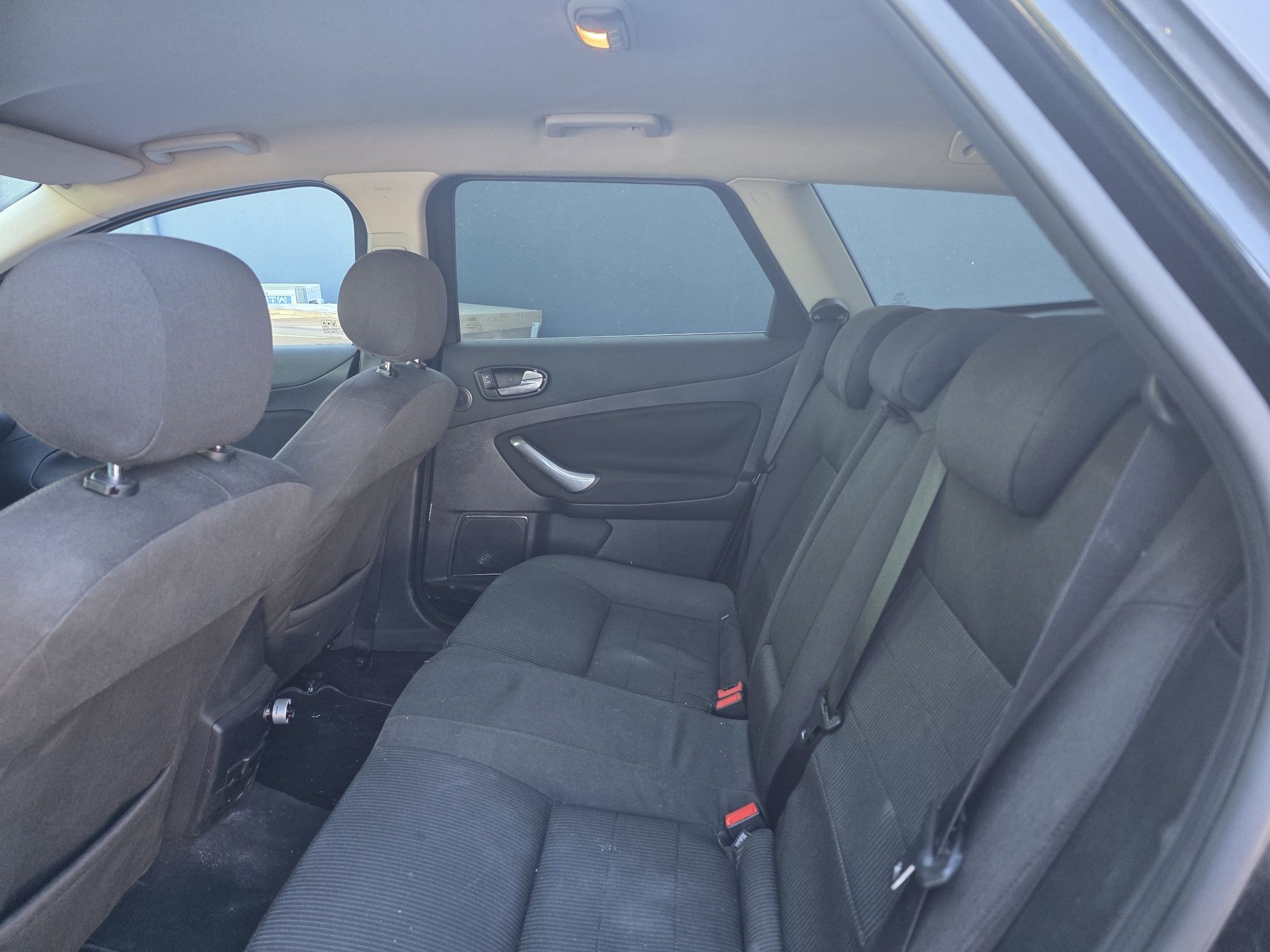 Ford mondeo 1.8 TDCi